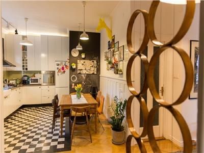 Apartament 3 camere confort lux zona strazii Horea