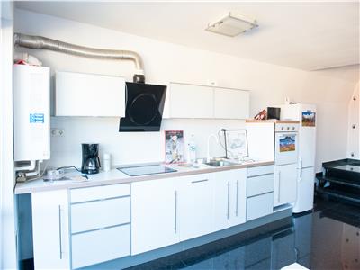 Comision 0%. Apartament 3 camere in A.Muresanu cu terasa panoramica si garaj