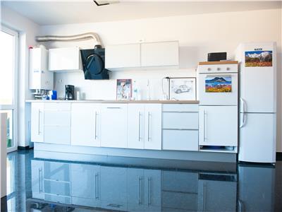 Comision 0%. Apartament 3 camere in A.Muresanu cu terasa panoramica si garaj