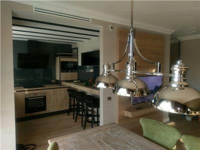 Apartament 3 camere lux, terasa 20 mp, parcare, zona Platinia, USAMV